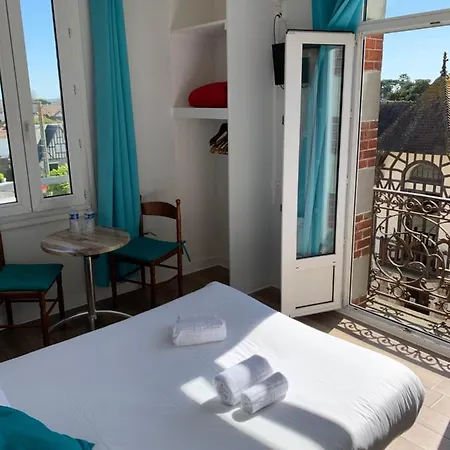 Le Cosy 2*