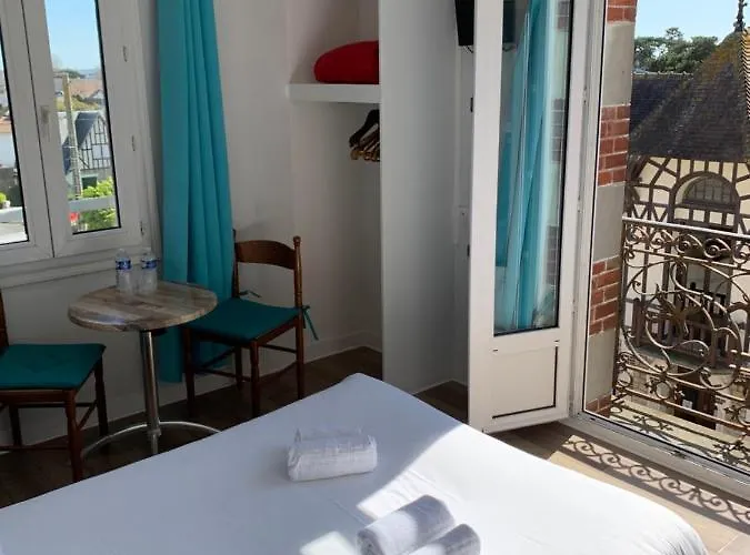 Le Cosy Riva Bella 2*